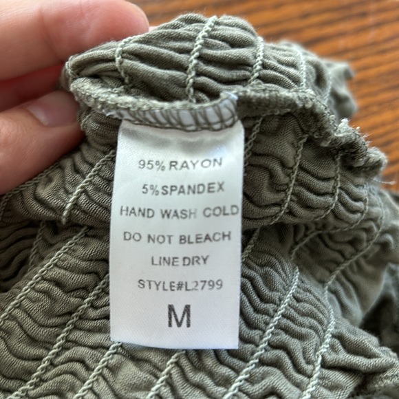 By Together Olive Green Criss Cross Smocked Crop Top - Picture 4 of 5